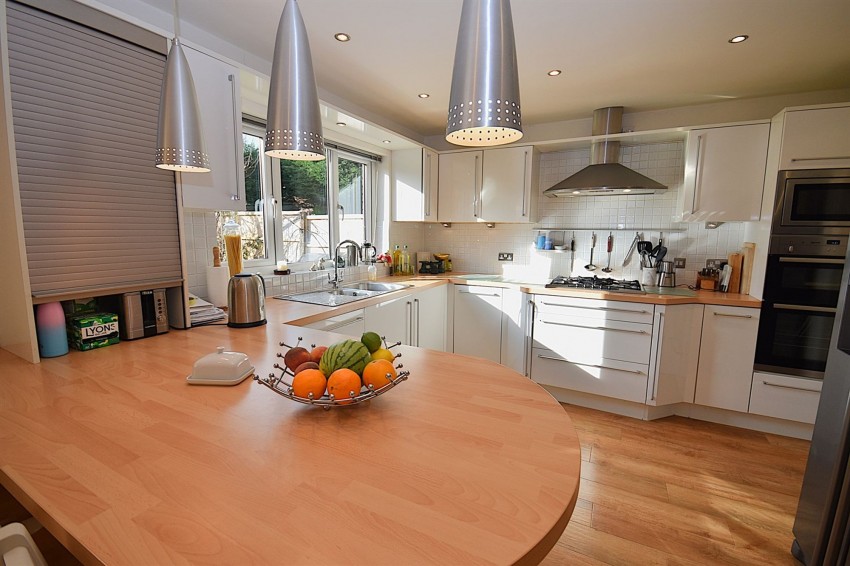 Images for Montrose Close, Macclesfield, SK10