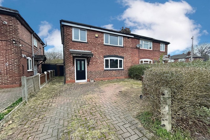 Southbank Road, Manchester, M19