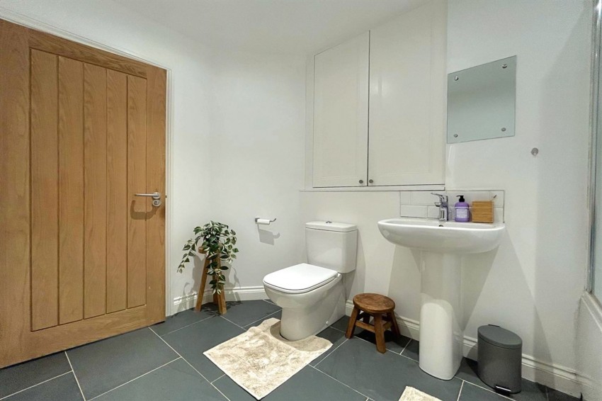 Images for Darley Street, Sale, M33