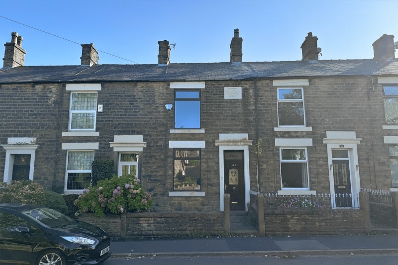 Low Leighton Road, New Mills, SK22