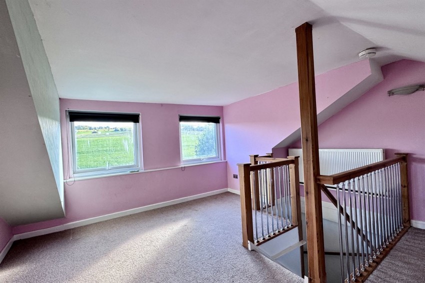 Images for Low Leighton Road, New Mills, SK22