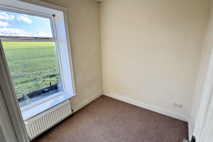 Images for Low Leighton Road, New Mills, SK22