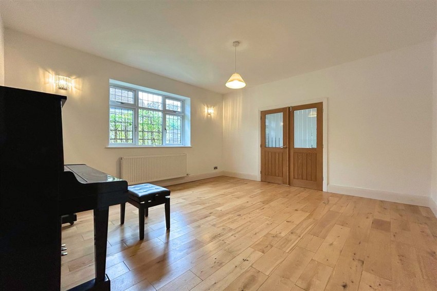 Images for Woodbourne Road, Sale, M33