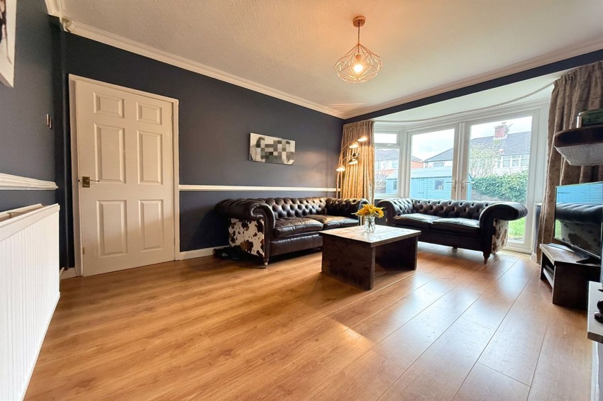 Images for Arcadia Avenue, Sale, M33