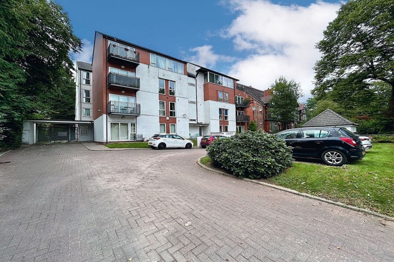 Whalley Road, Cara House, M16