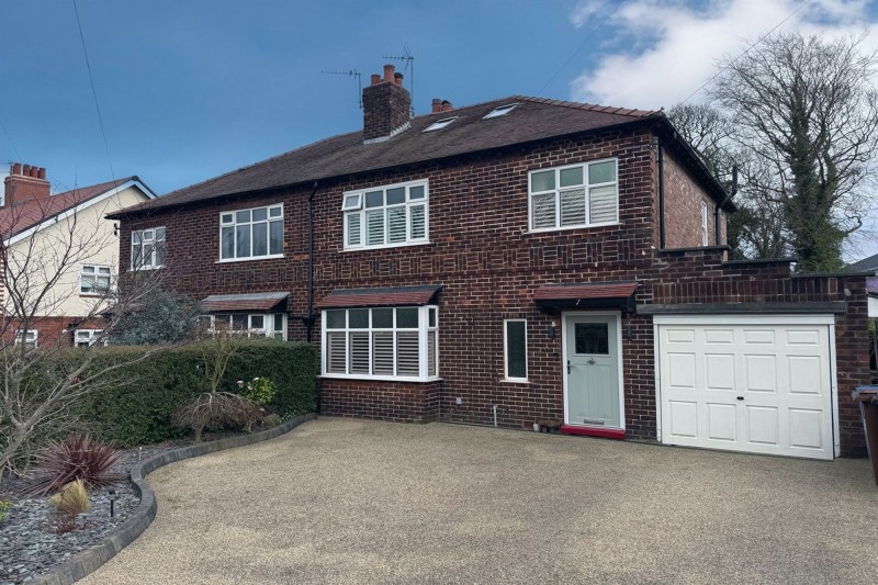 Parkfield Avenue, Marple, SK6