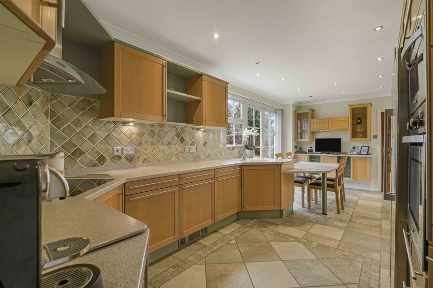 Images for South View Avenue, Gawsworth, SK11