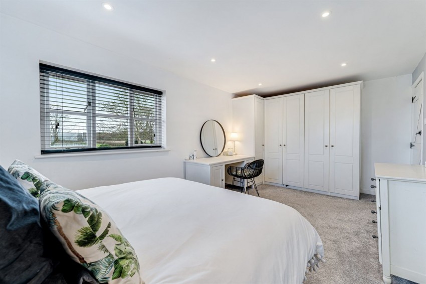 Images for Reddy Lane, Millington, WA14