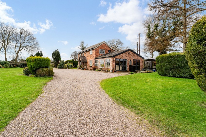 Images for Reddy Lane, Millington, WA14