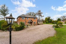 Images for Reddy Lane, Millington, WA14