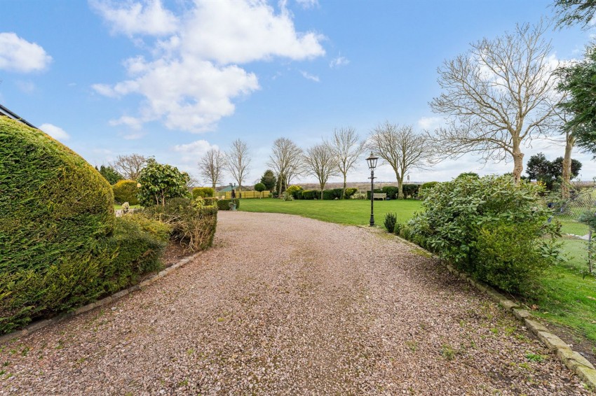 Images for Reddy Lane, Millington, WA14