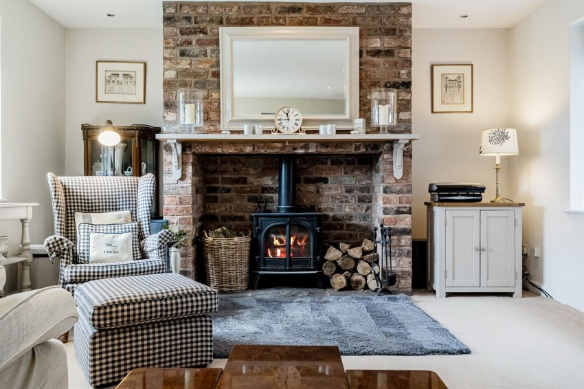 Images for Reddy Lane, Millington, WA14