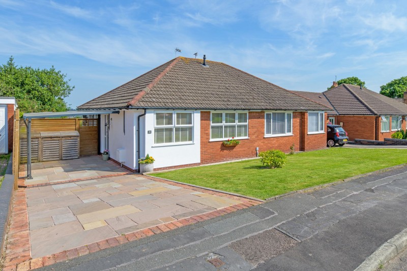 Bickerton Avenue, Frodsham, WA6