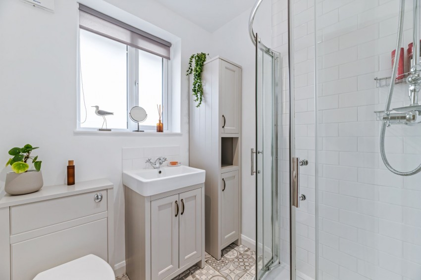 Images for Bickerton Avenue, Frodsham, WA6