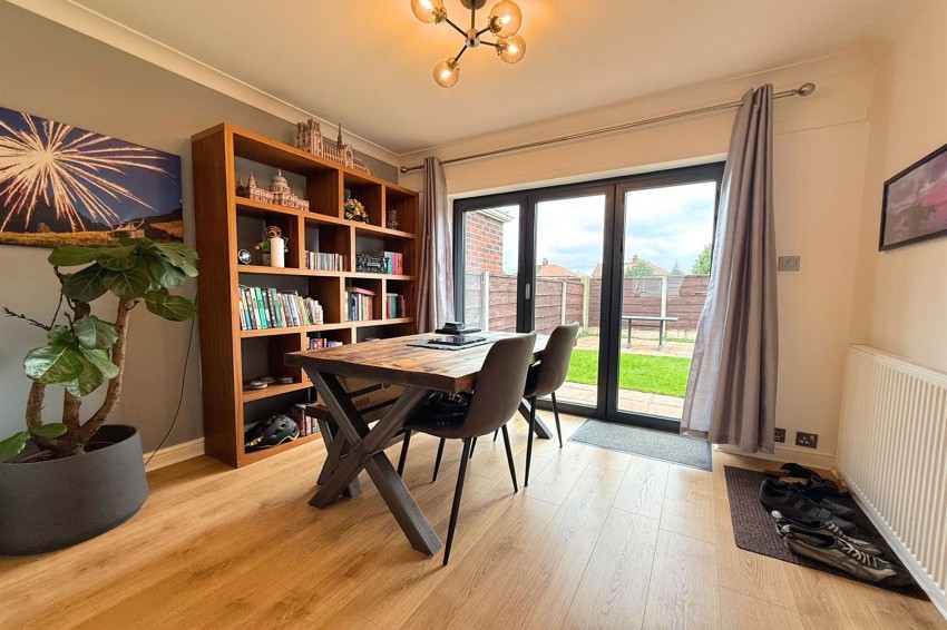 Images for Beech Road, Sale, M33