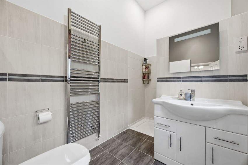 Images for Hawkshead Fold, Glossop, SK13