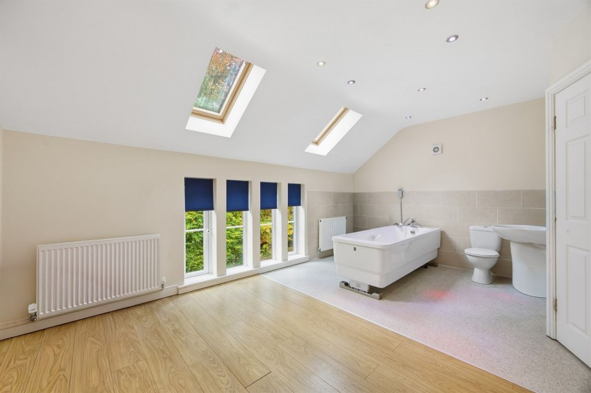 Images for Hawkshead Fold, Glossop, SK13