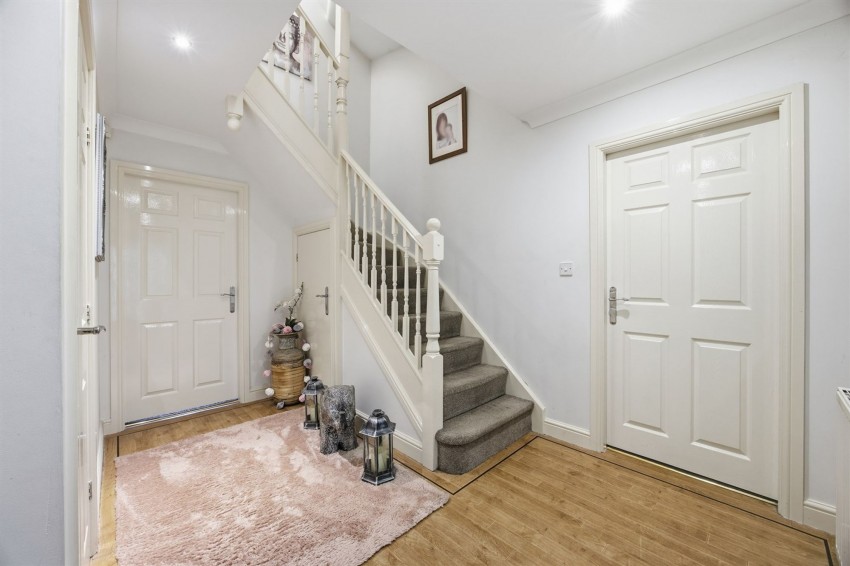 Images for Hawkshead Fold, Glossop, SK13