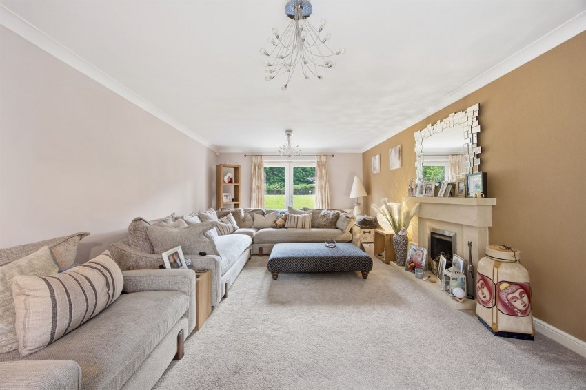 Images for Hawkshead Fold, Glossop, SK13