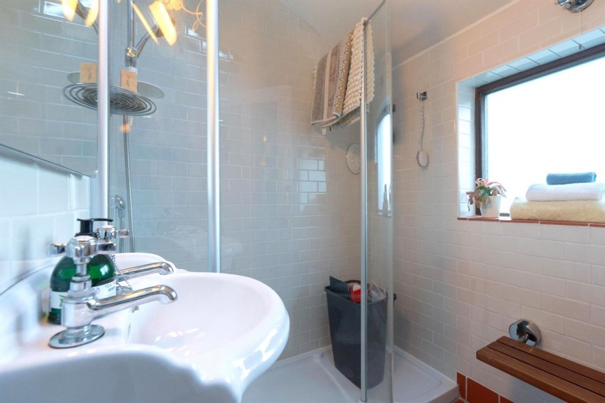 Images for Sheffield Road, Glossop, SK13