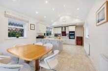 Images for Meadway, Sale, M33