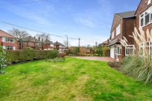 Images for Meadway, Sale, M33