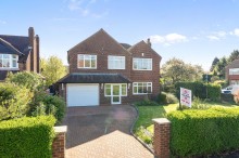 Images for Meadway, Sale, M33
