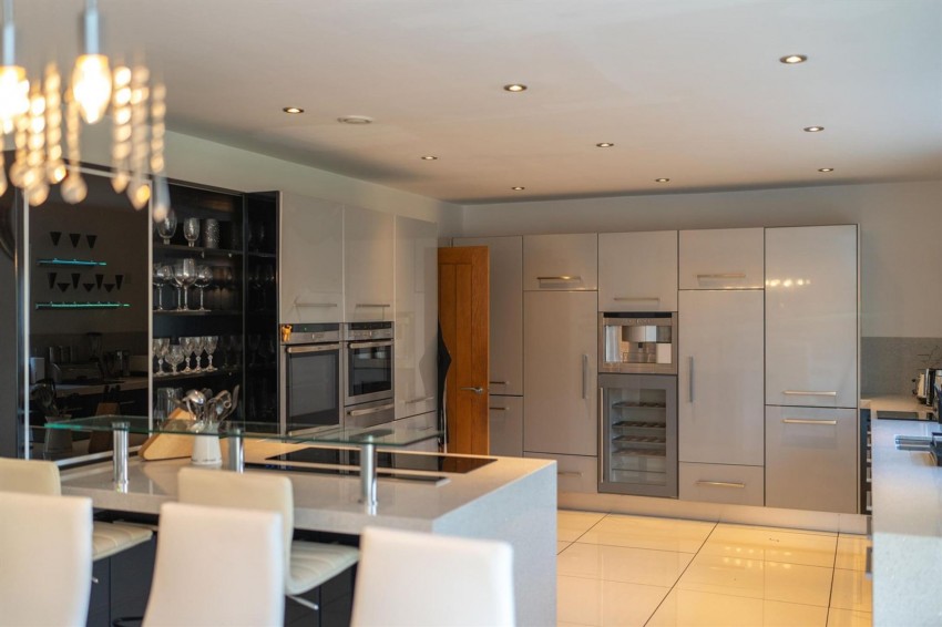 Images for Haywards Close, Glossop, SK13