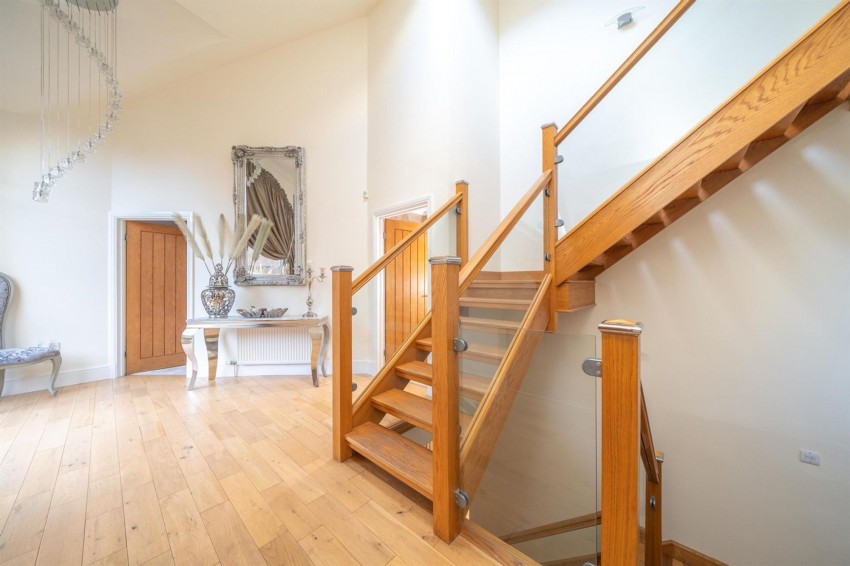 Images for Haywards Close, Glossop, SK13