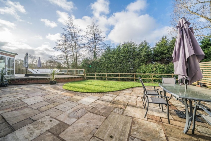 Images for Haywards Close, Glossop, SK13