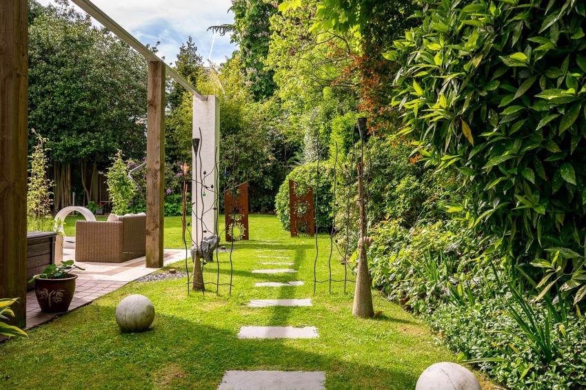 Images for Broad Lane, Hale, WA15