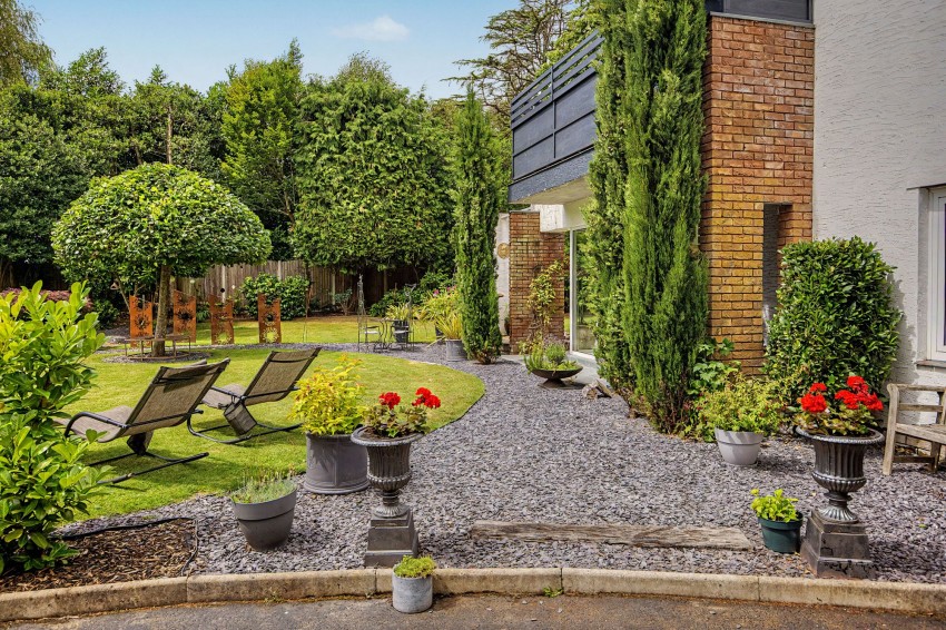 Images for Broad Lane, Hale, WA15