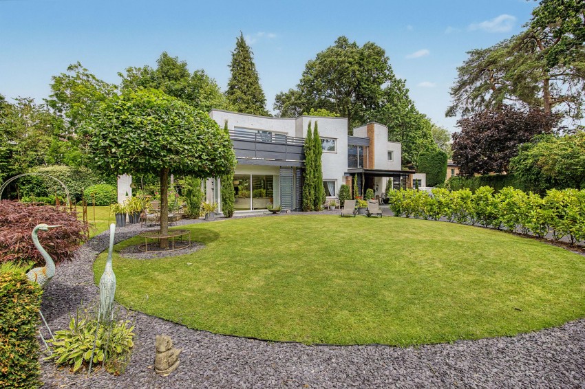 Images for Broad Lane, Hale, WA15