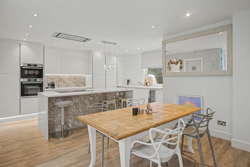 Images for Broad Lane, Hale, WA15