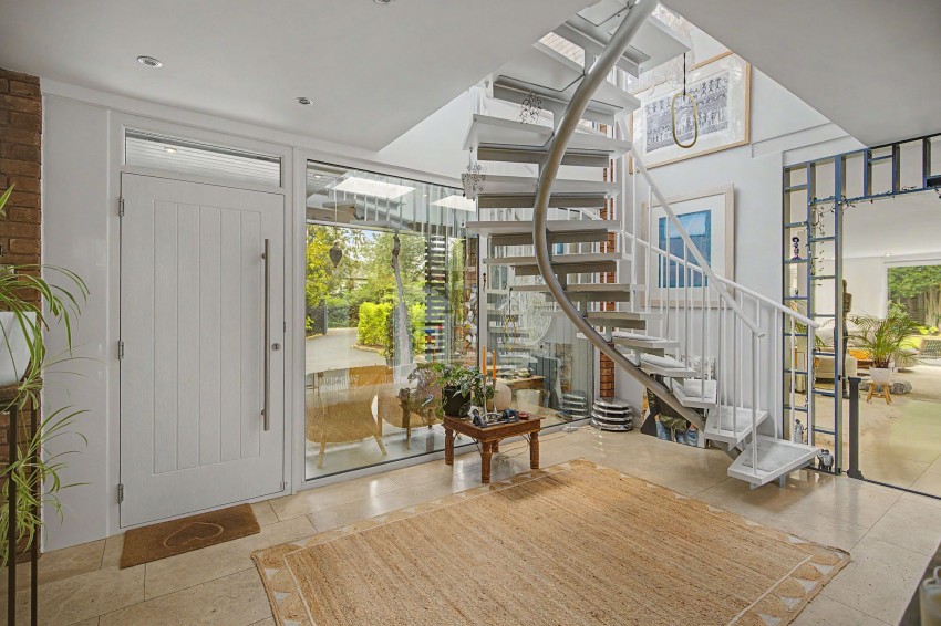 Images for Broad Lane, Hale, WA15