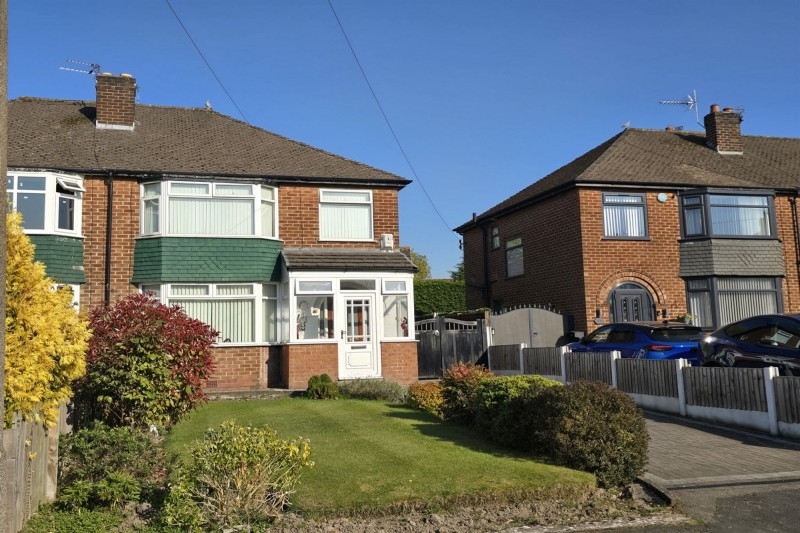 Faulkner Drive, Timperley, WA15