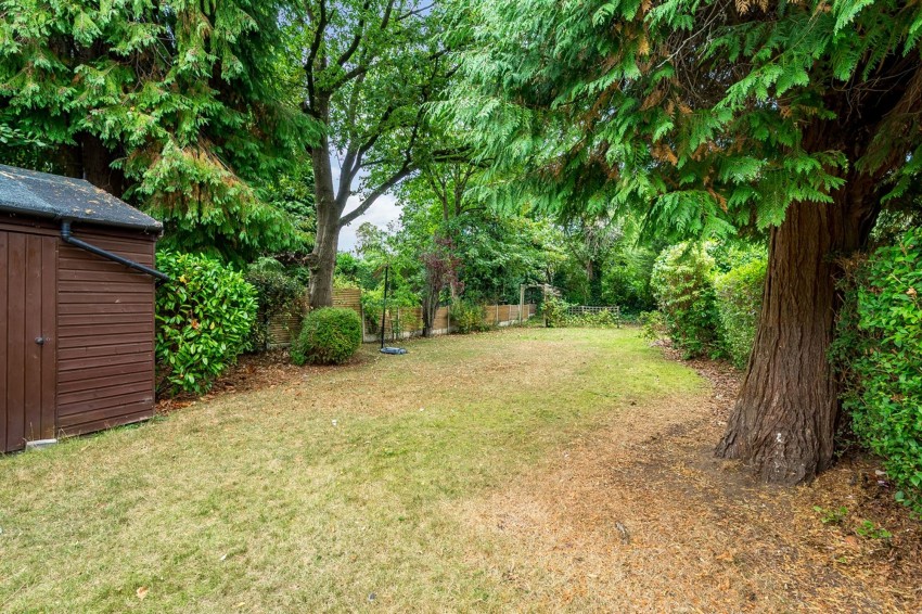 Images for Framingham Road, Sale, M33