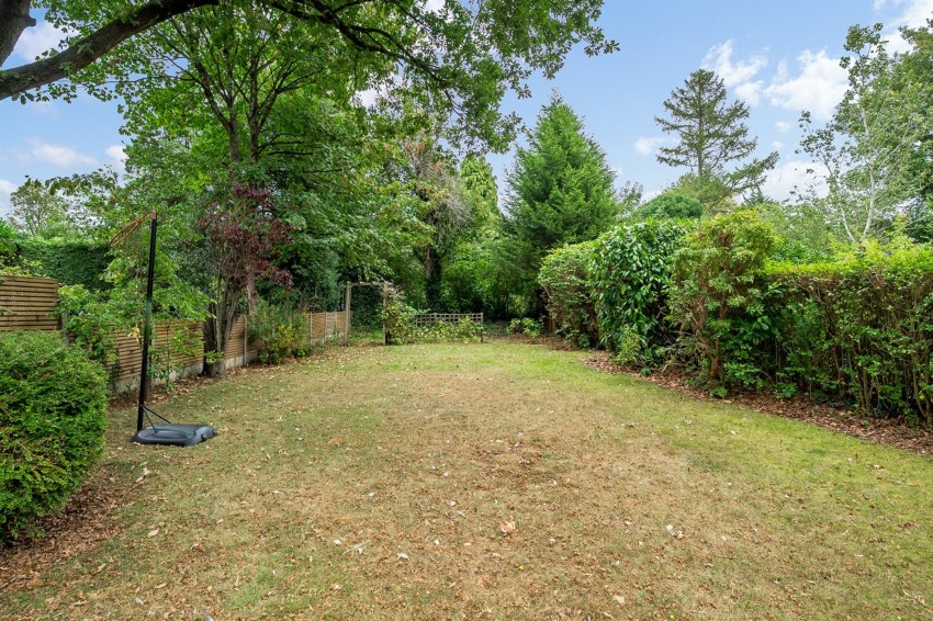 Images for Framingham Road, Sale, M33