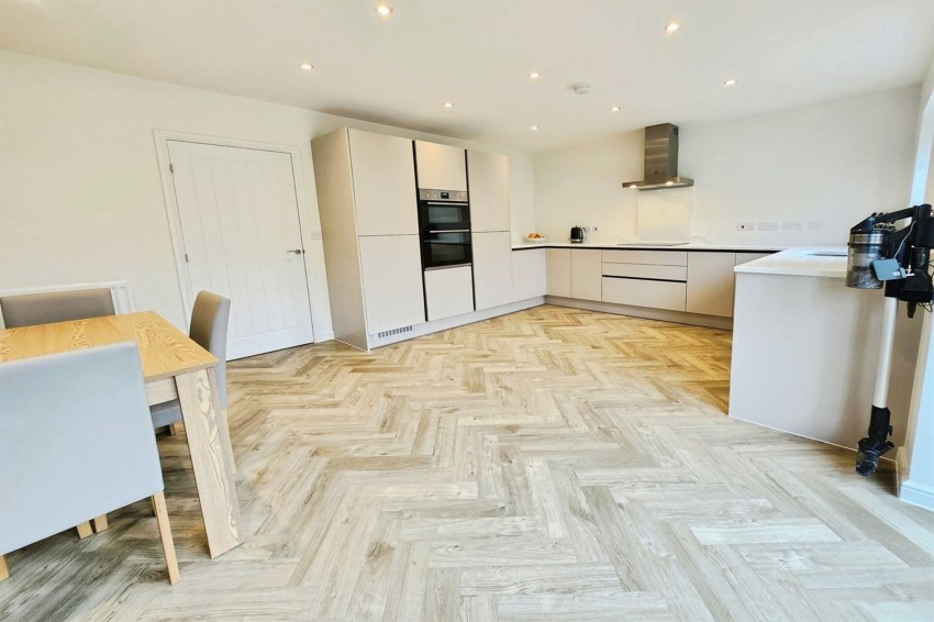 Images for Siskin Way, Daresbury, WA4