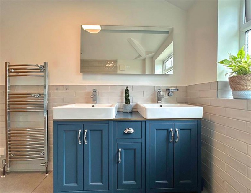 Images for Derbyshire Road South, Sale, M33