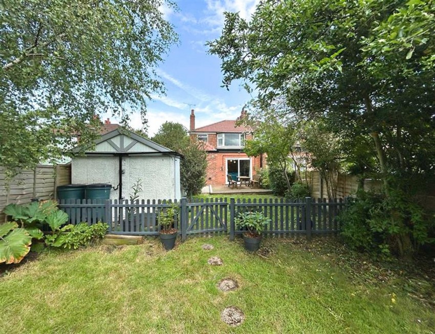 Images for Derbyshire Road South, Sale, M33