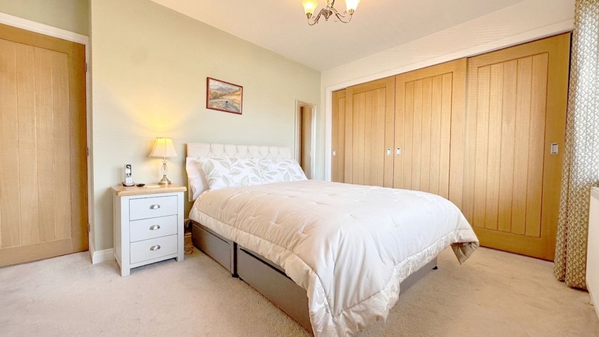 Images for South Mead, Poynton, SK12