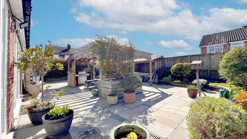Images for South Mead, Poynton, SK12