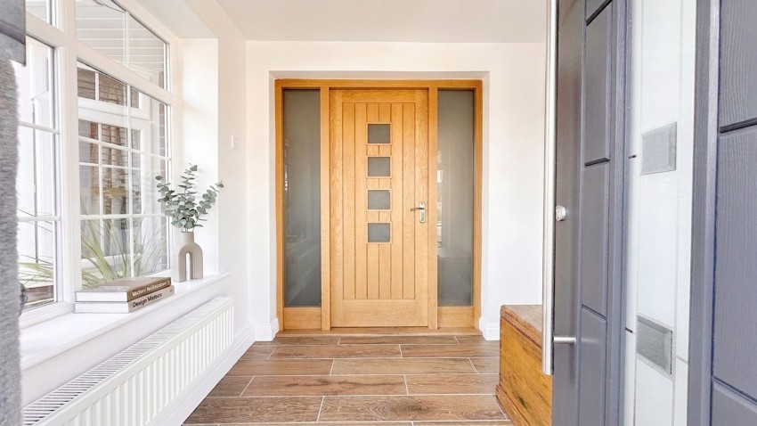 Images for South Mead, Poynton, SK12