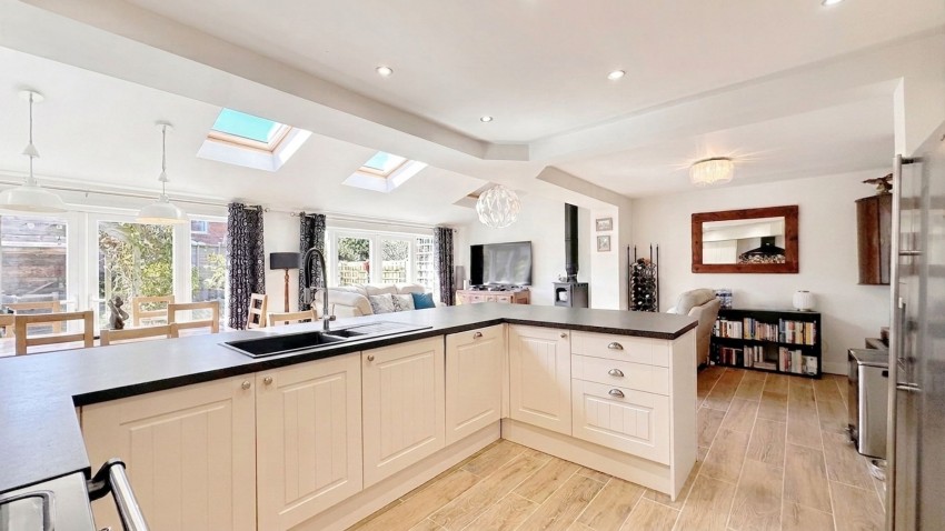 Images for South Mead, Poynton, SK12