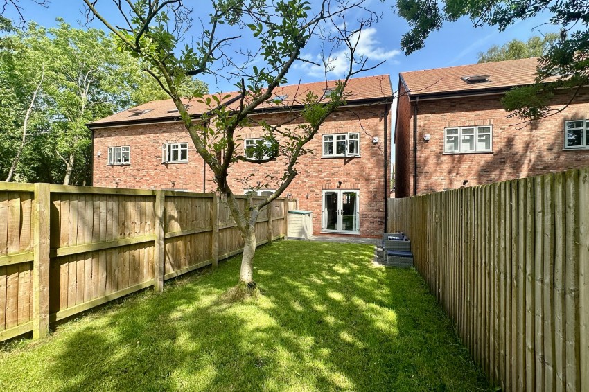Images for Beechwood Gardens, Heald Green, SK8