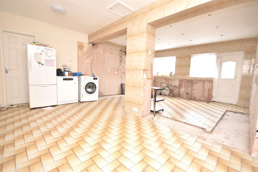 Images for Sevenoaks Avenue, Stockport, SK4