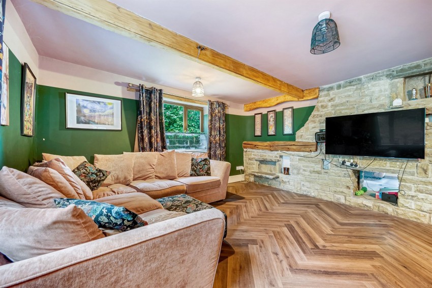 Images for Chapel Brow, Charlesworth, SK13