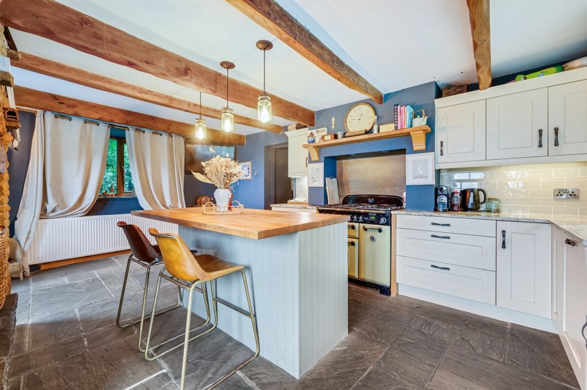 Images for Chapel Brow, Charlesworth, SK13