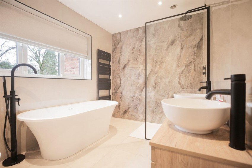 Images for Park Lane, Hale, WA15